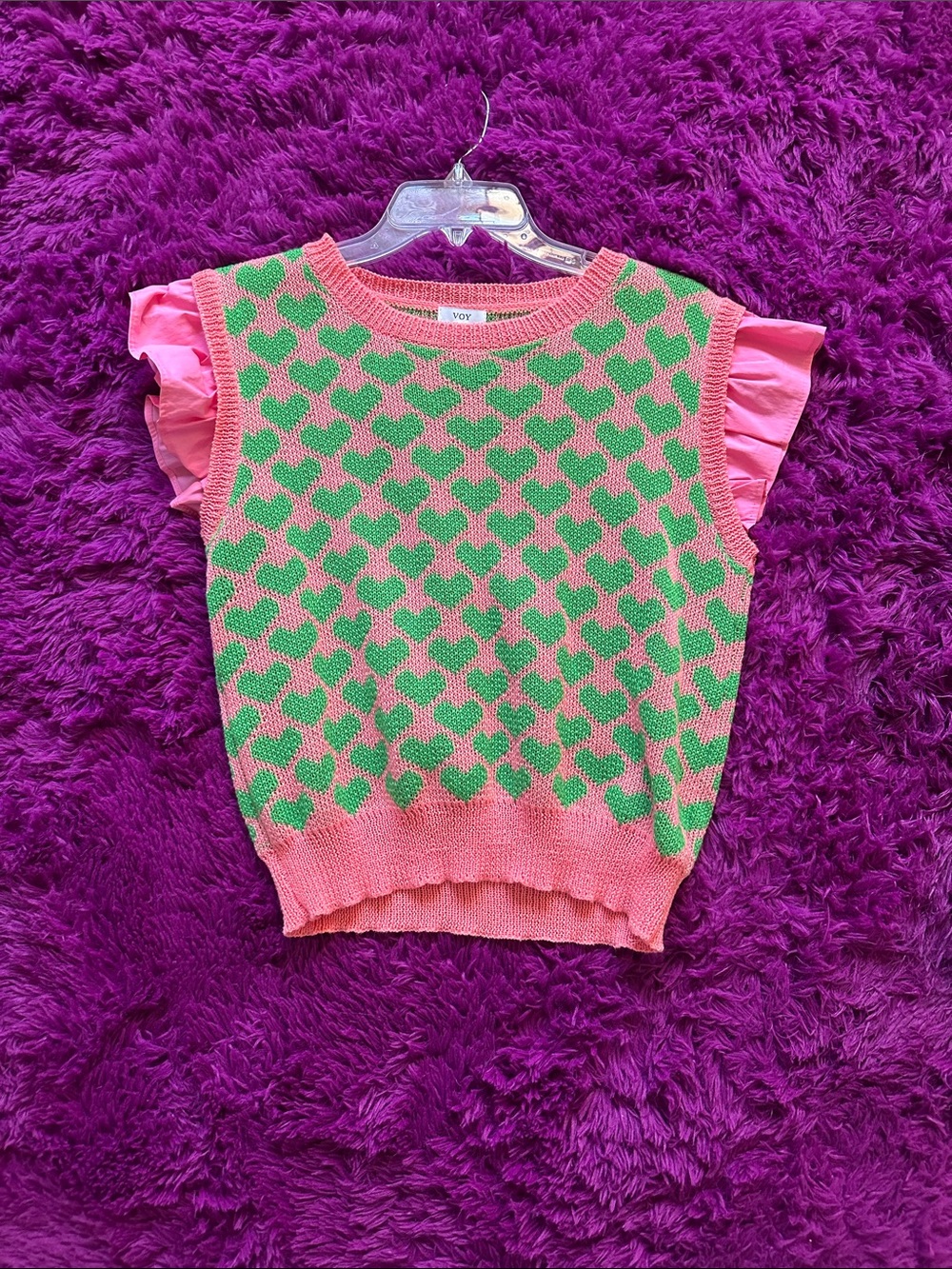 VOY Pink & Green Heart Knit Vest with Ruffle Sleeves